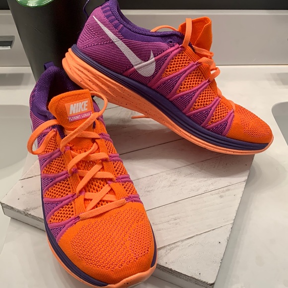 New NIKE Flyknit Lunar 2 Sz 9.5